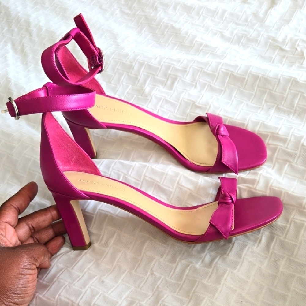 Marc Fisher Dalli Pink Ankle Strap Bow Detail Feminine Girly Heels Sandals